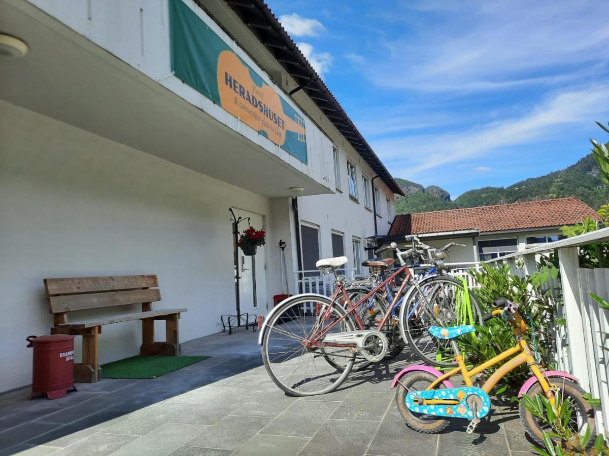 Heradshuset Granvin Bagian luar foto